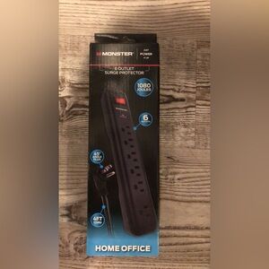 Brand New Monster 6 Outlet Surge Power Protector